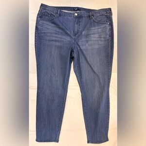 Isaac Mizrahi 22W Cropped Jeans